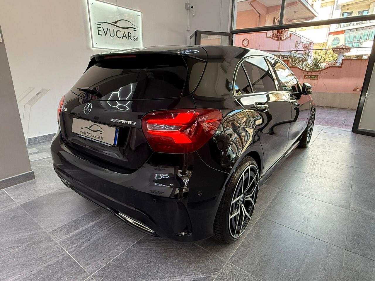 Mercedes-benz A 250 4Matic Automatic Premium