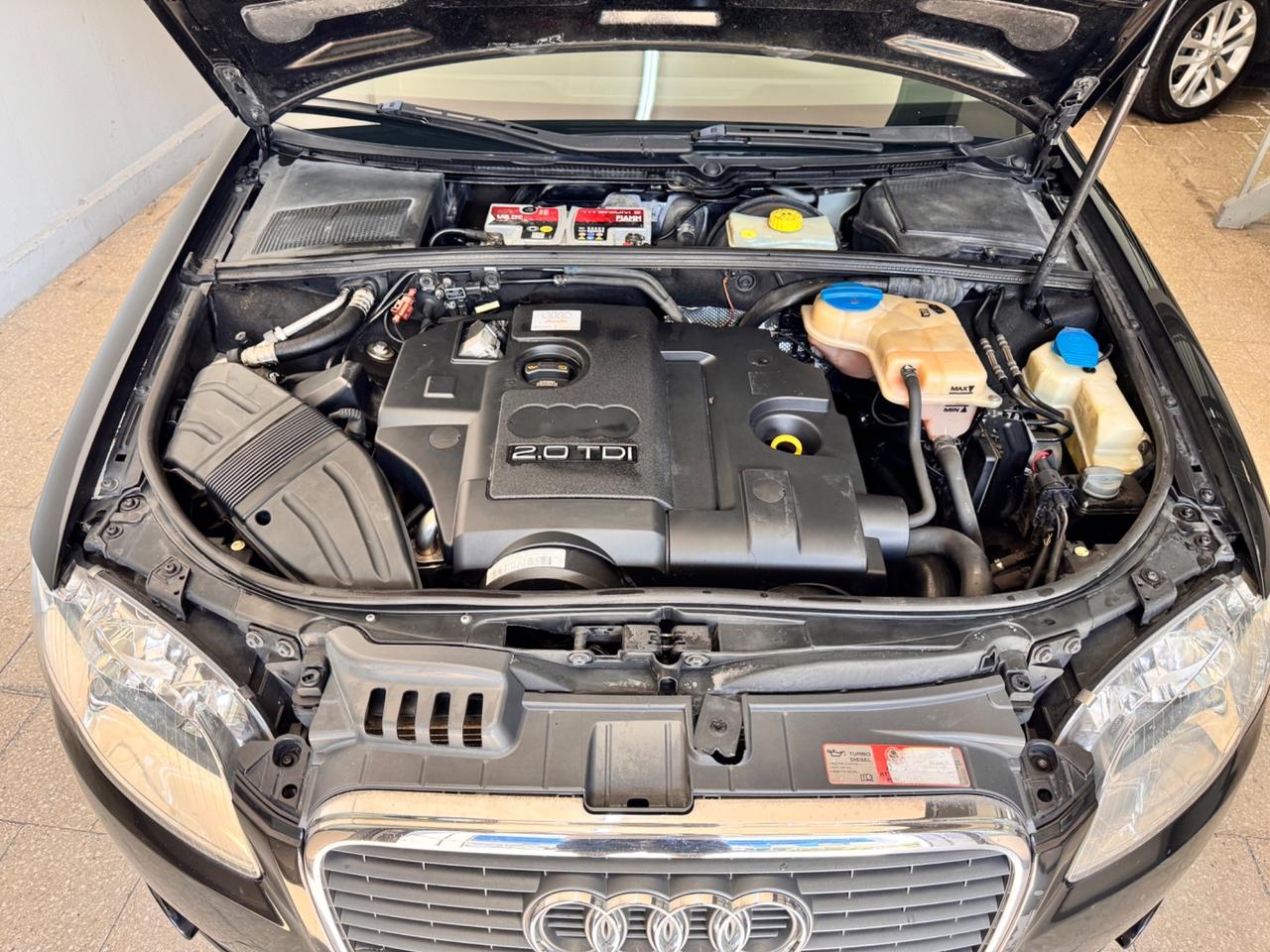 Audi A4 2.0 TDi 140 Cv . QUATTRO Sport