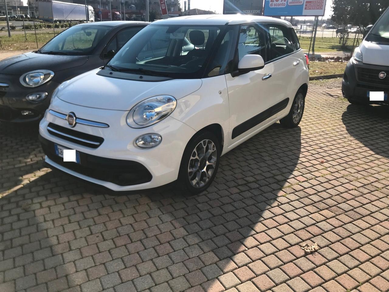 Fiat 500L 1.4 Urban *NEOPATENTATI* ""17""