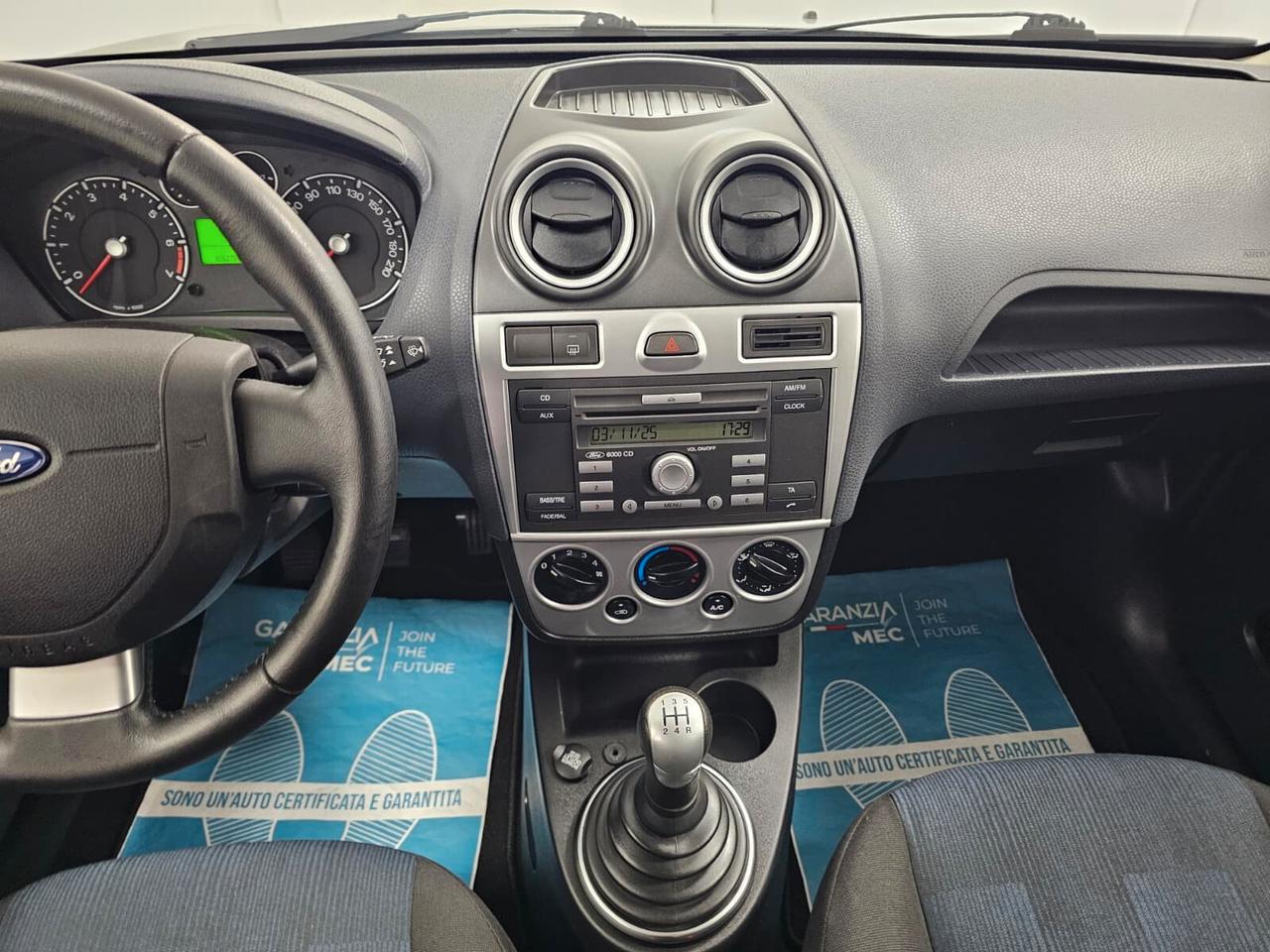 Ford Fiesta 1.2 16V 5p. Titanium - Solo 16mila Km -