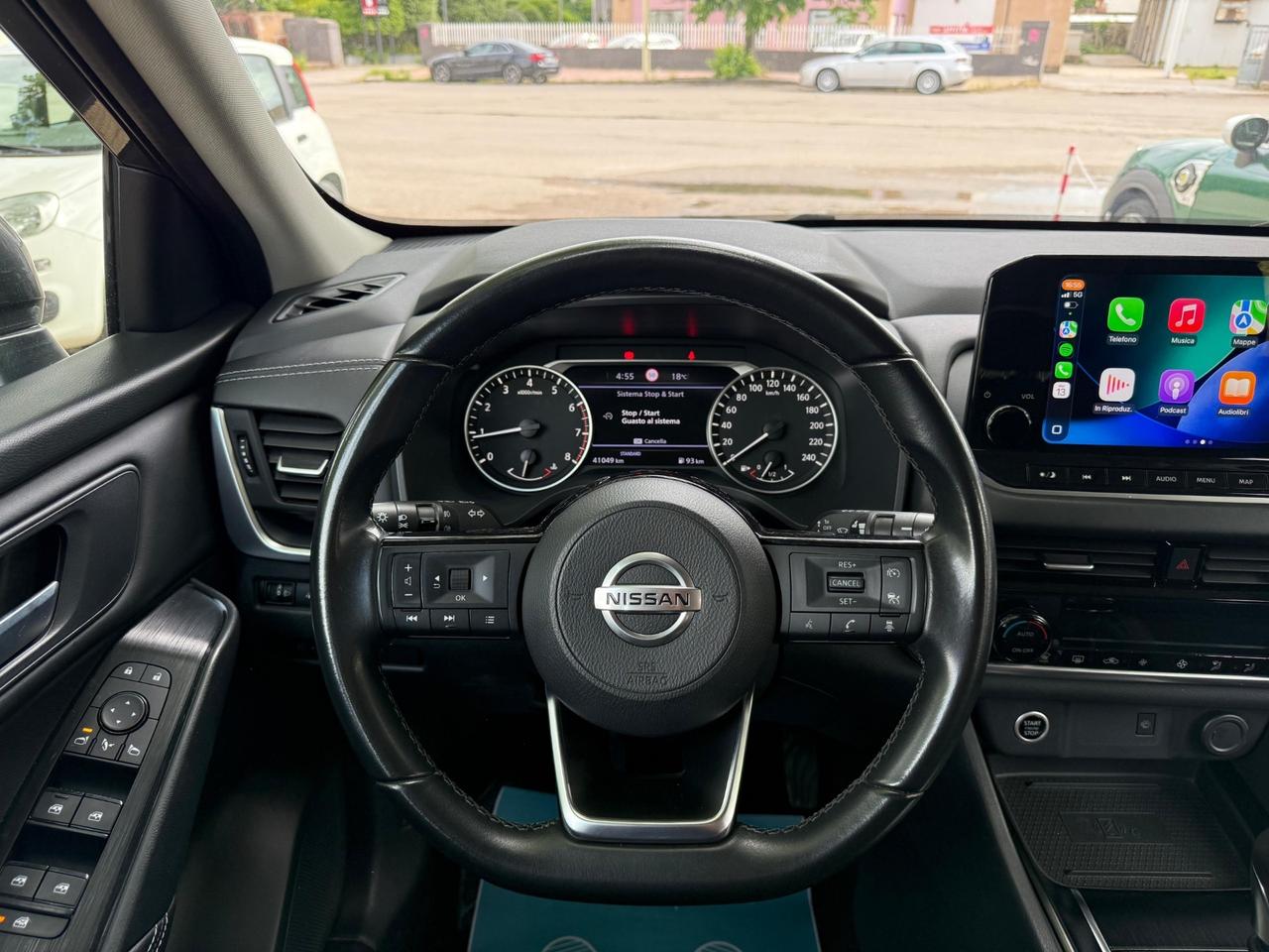 Nissan Qashqai KM 40.000! HYBRID