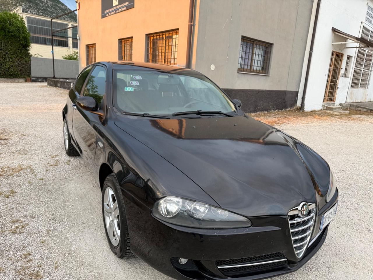 Alfa Romeo 147 1.6 16V TS 3 porte Black Line Euro4