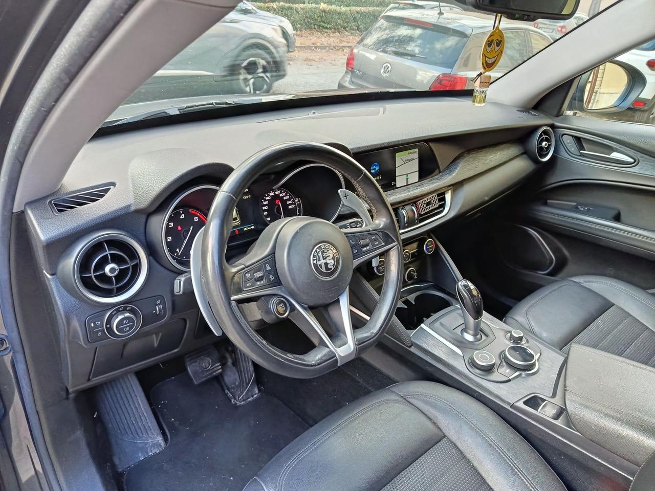 Alfa Romeo Stelvio Sport Tech 2.2 #7918