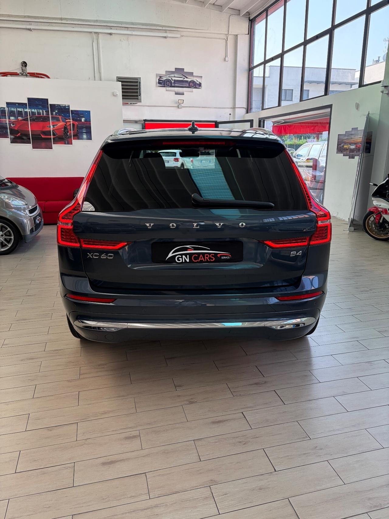 Volvo XC60 B4 (d) AWD automatico Plus Bright