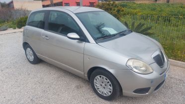 Lancia Ypsilon 1.2 Argento