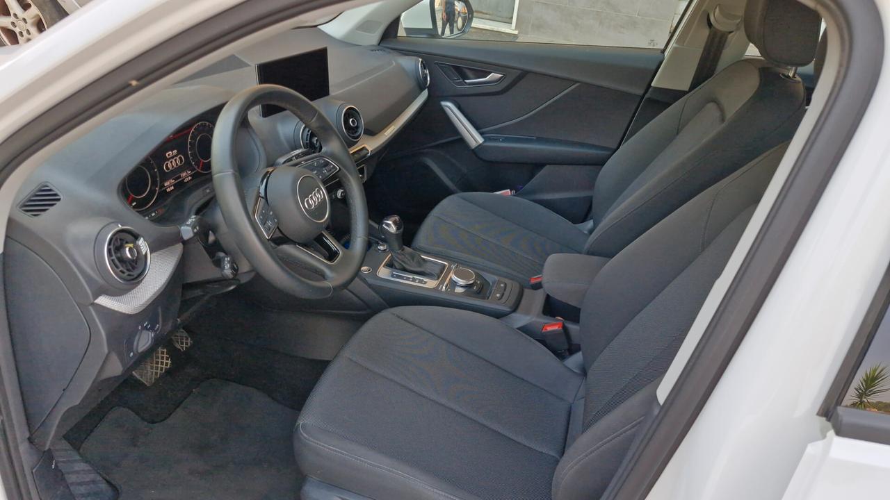 Audi Q2 30 TDI Admired Advanded