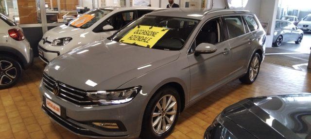 VOLKSWAGEN Passat VAR. 2.0 TDI DSG Business LED