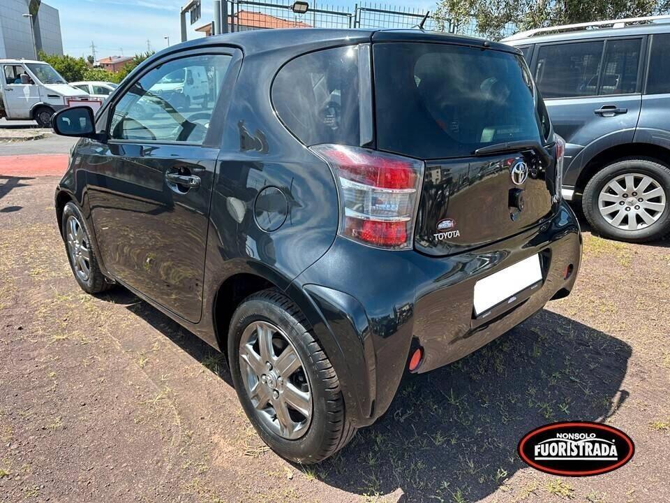 Toyota iQ Toyota iQ 1.4 D-4D