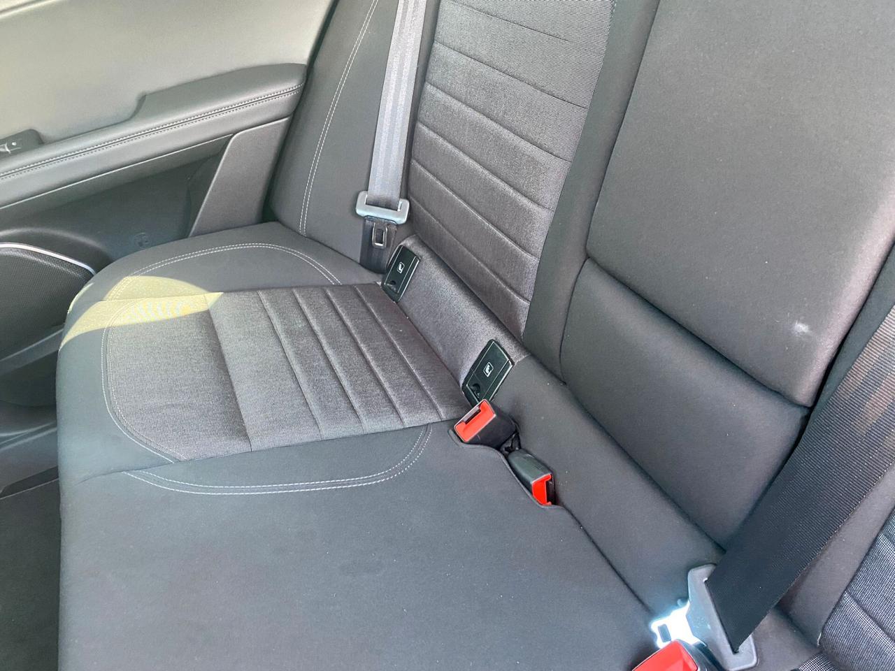 Alfa Romeo Stelvio 2.2 Turbodiesel 190 CV AT8 RWD Business
