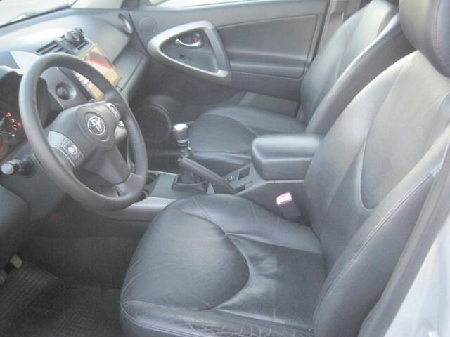 Toyota RAV 4 RAV4 Crossover 2.2 D-Cat 177 CV Luxury