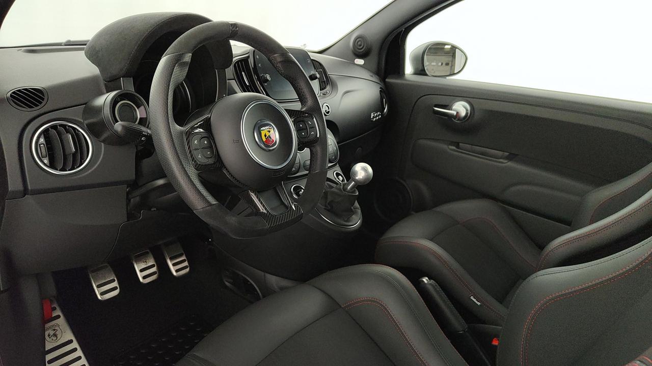 ABARTH 695 1.4 t-jet Competizione 180cv