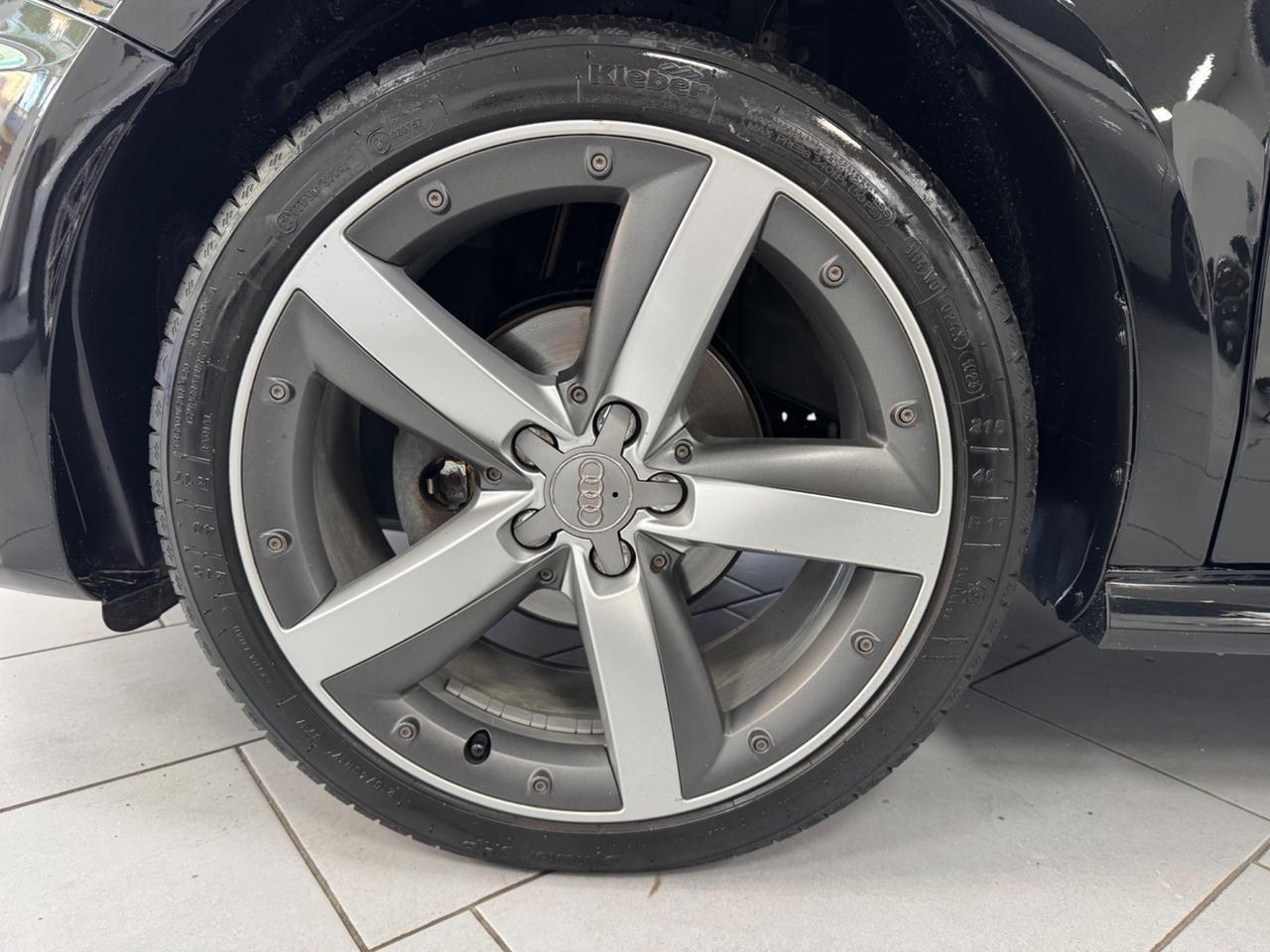 Audi A1 SPB 1.4 TDI S-LINE