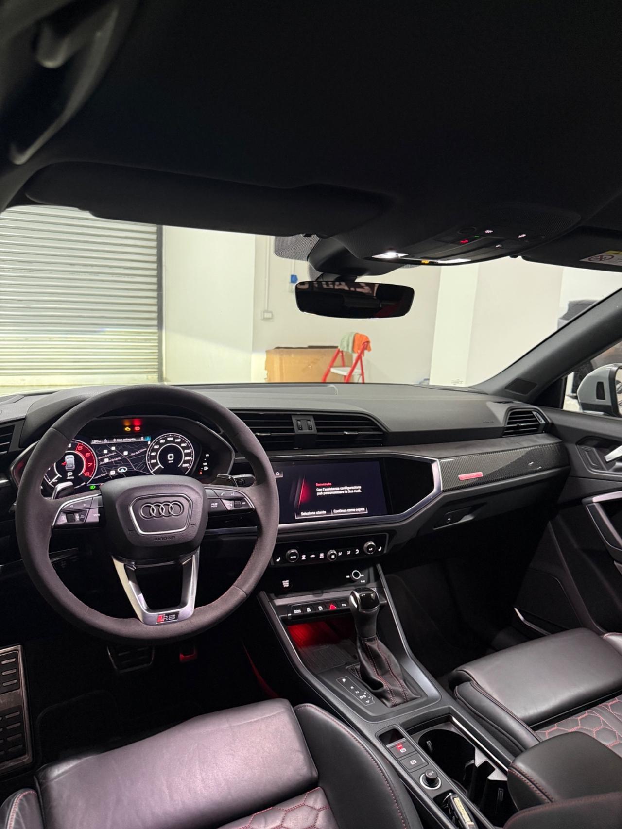 Audi Q3 RS SPB quattro S tronic
