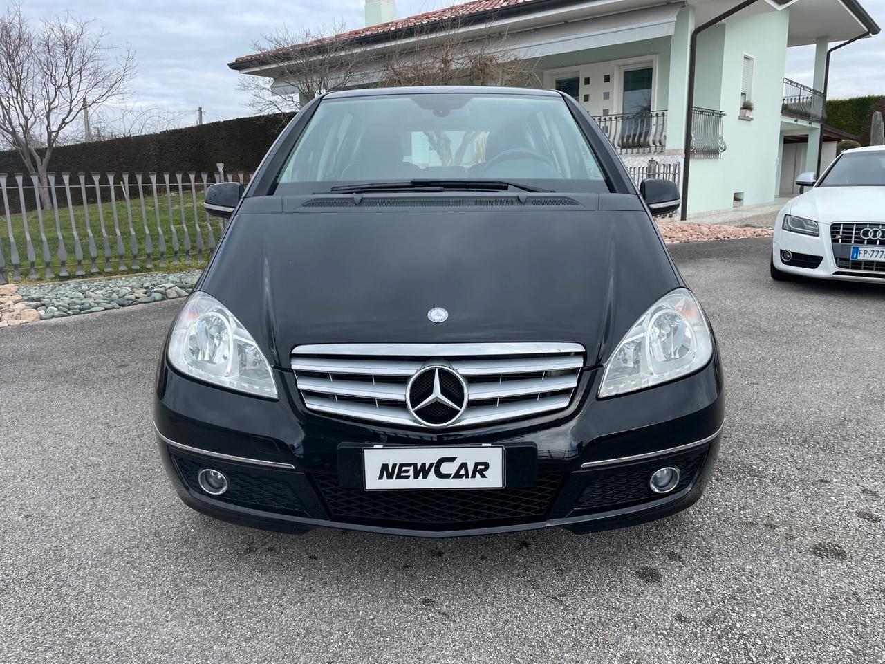 Mercedes-Benz A 160 BlueEFFICIENCY Elegance