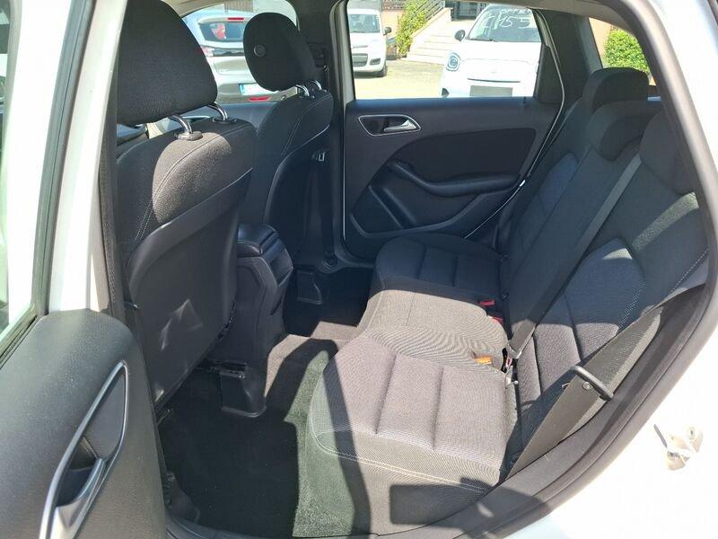 Mercedes-Benz Classe B B 180 BlueEFFICIENCY Executive