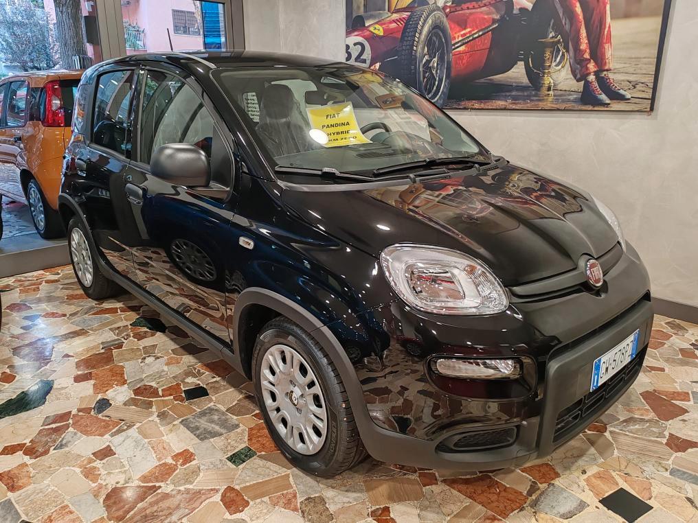 Fiat Panda 1.0 HYBRID 70cv 5 posti