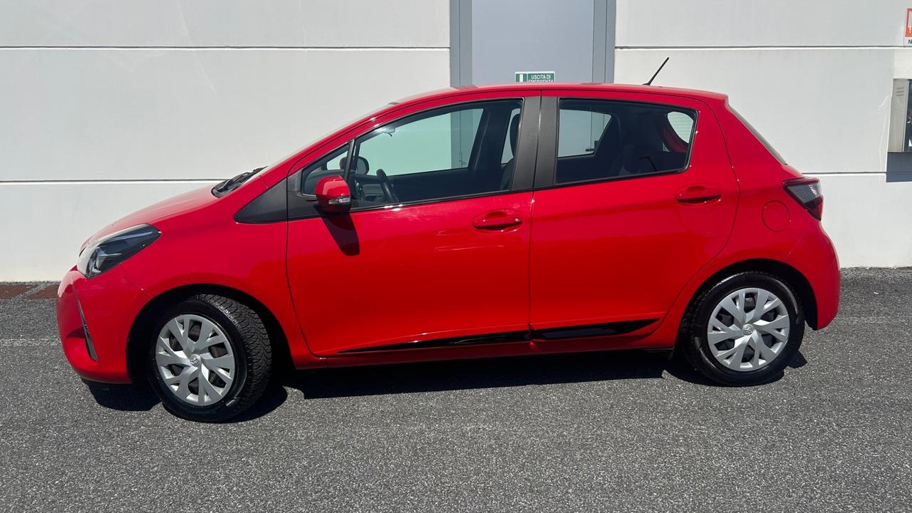 TOYOTA YARIS 1.0 5 P ACTIVE. GARANZIA TOYOTA.