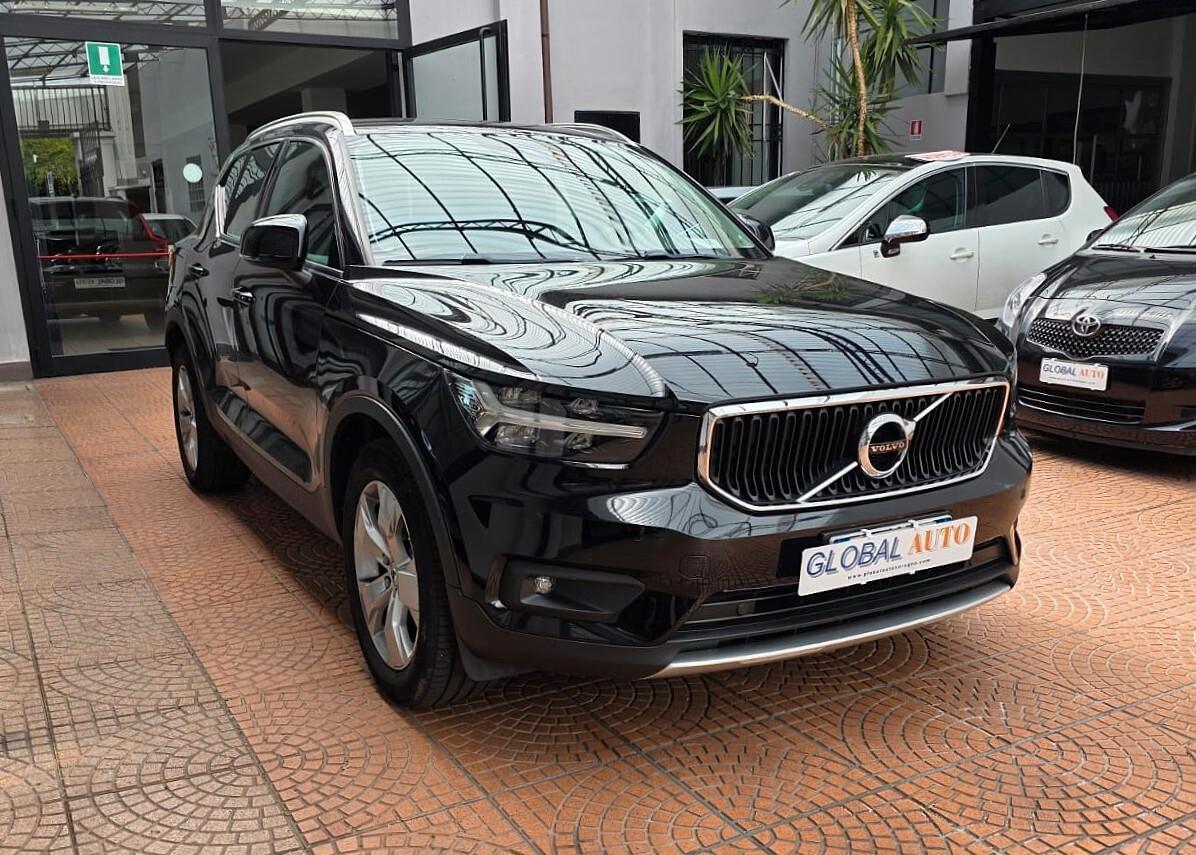 Volvo XC40 D3 Momentum