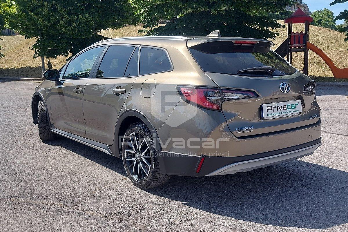 TOYOTA Corolla Touring Sports 2.0 Hybrid TREK