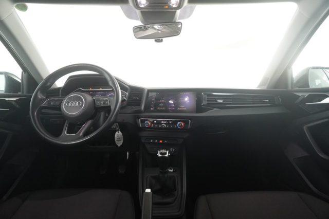 AUDI A1 A1 citycarver 35 TFSI Identity Contrast