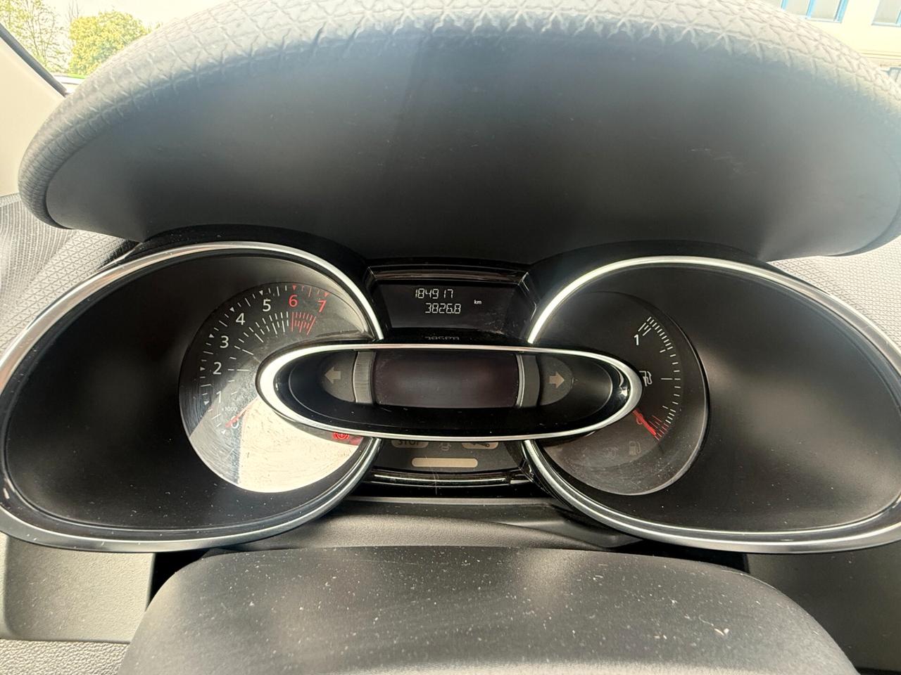 Renault Clio Sporter 1.2 75CV Intens