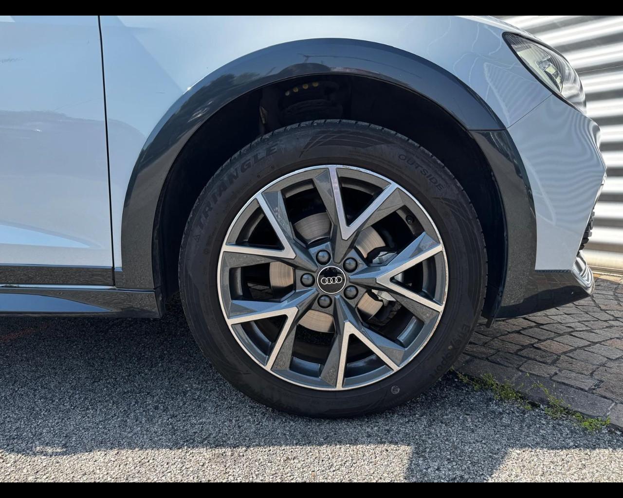 AUDI A1 ALLSTREET 30 TFSI ADMIRED