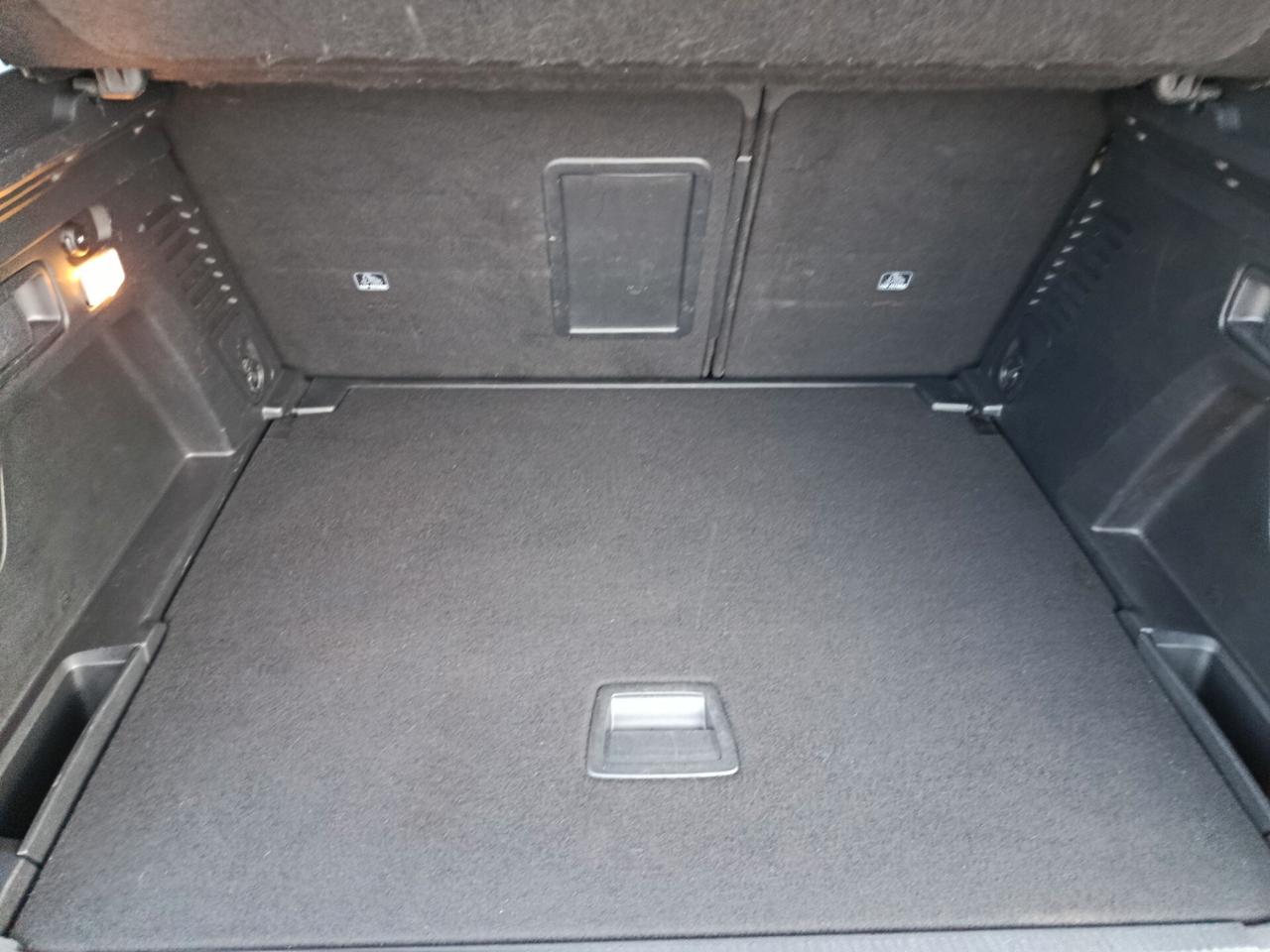Peugeot 3008 BlueHDi 130 S&S Business