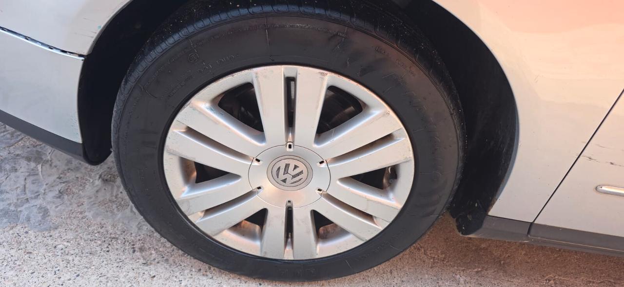 Volkswagen Passat 2.0 TDI DPF 4mot. Var. Highline
