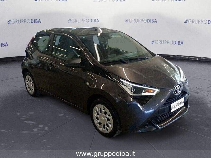 Toyota Aygo II 2018 5p 5p 1.0 x-play 72cv