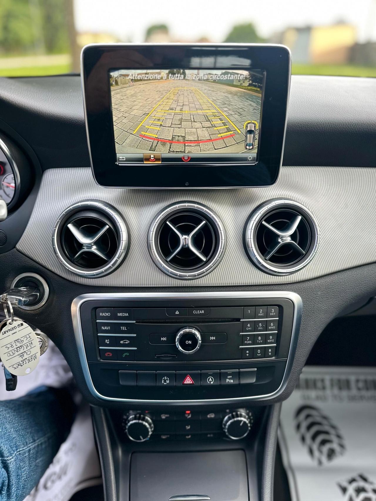 Mercedes-benz CLA 180 d Automatic Premium NEOPATENTATI