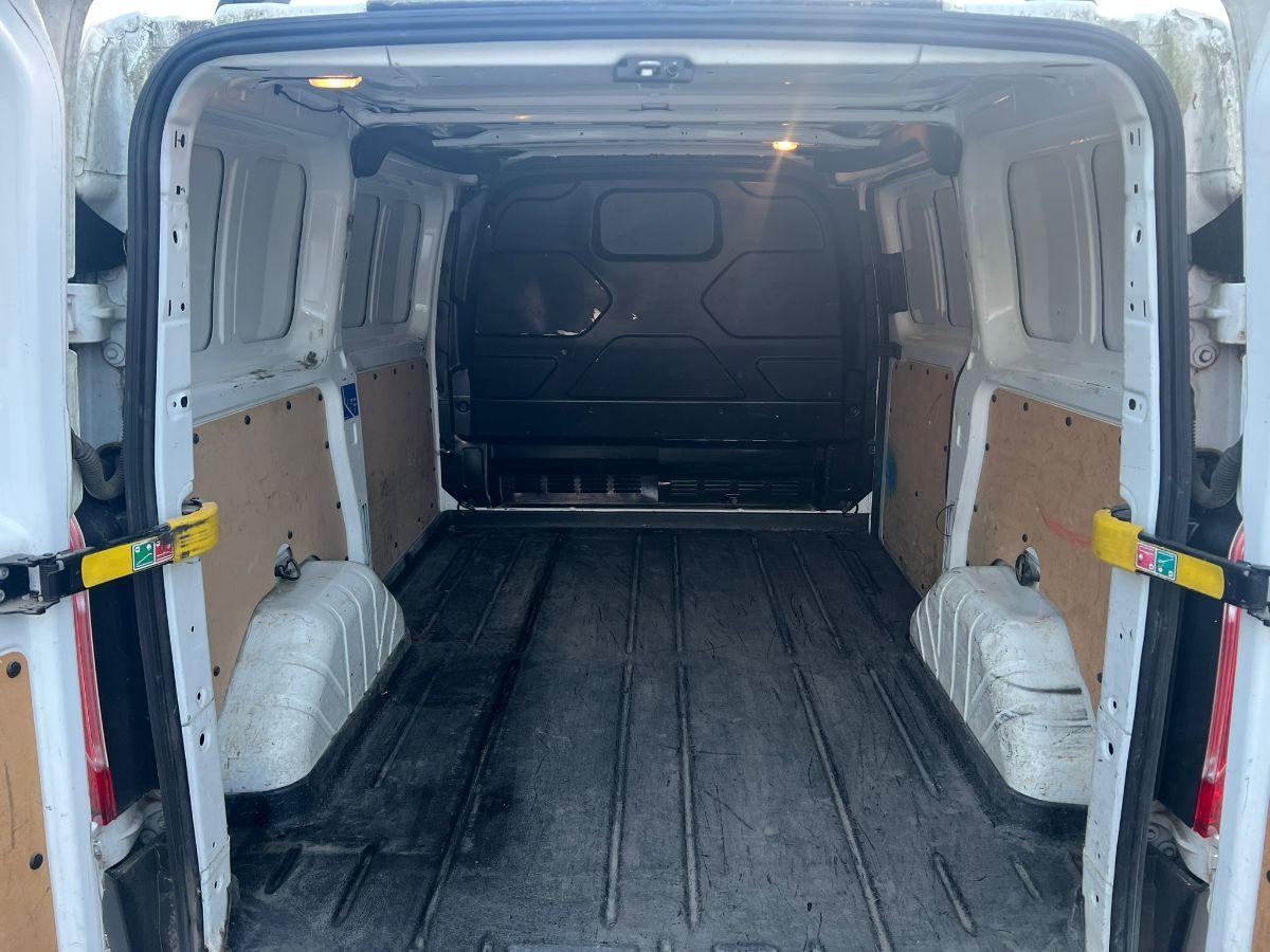 FORD transit custom 270 2.2 tdci 125cv Entry L1H1 transit custom 270 2.2 tdci 125cv Entry L1H1