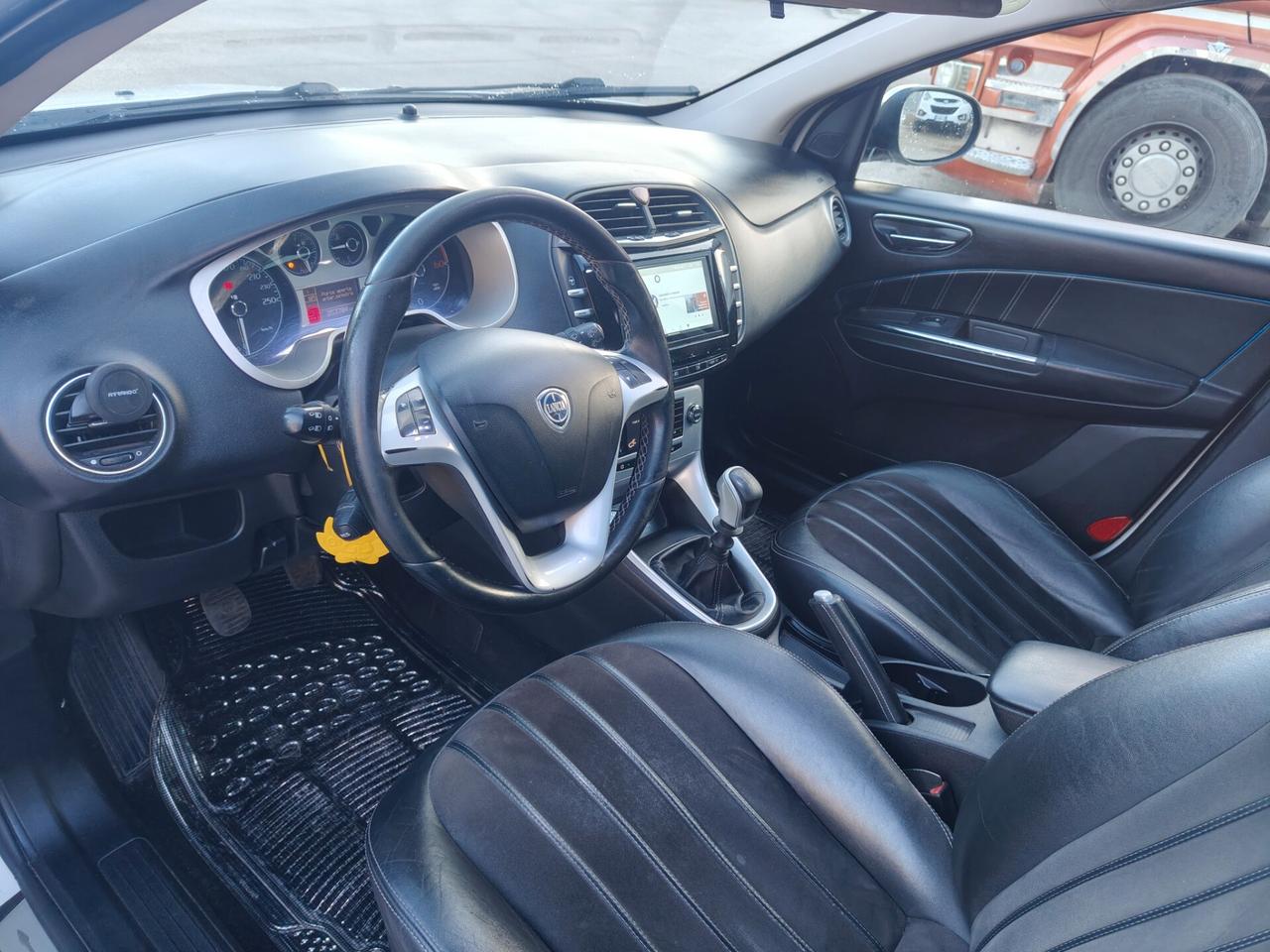 Lancia Delta 2.0MJT 165cv Platino Motore nuovo