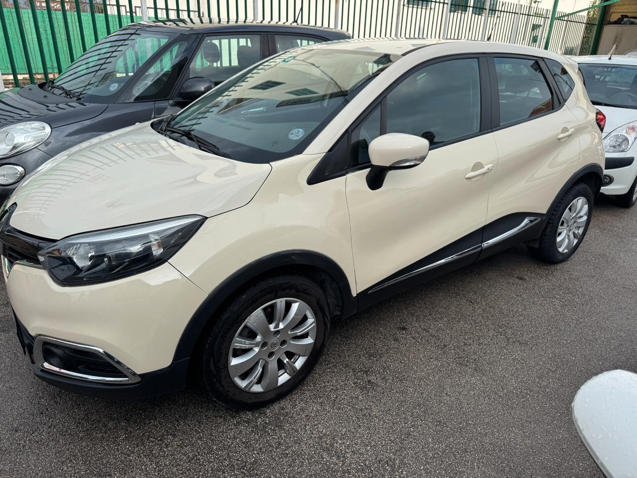 Renault Captur 1.5 dCi 8V 90 CV Start&Stop Energy R-Link GARANZIA 12 MESI Prezzo al pubblico