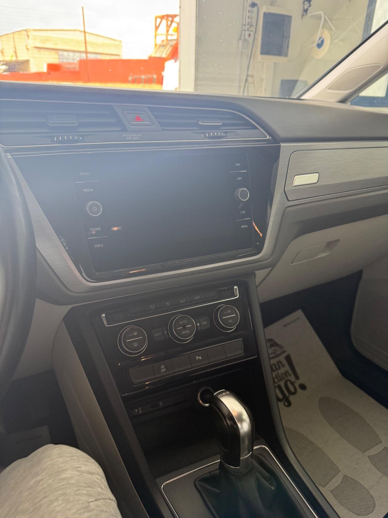 Volkswagen Touran 2.0 TDI 150 CV SCR DSG Comfortline BlueMotion Tech.