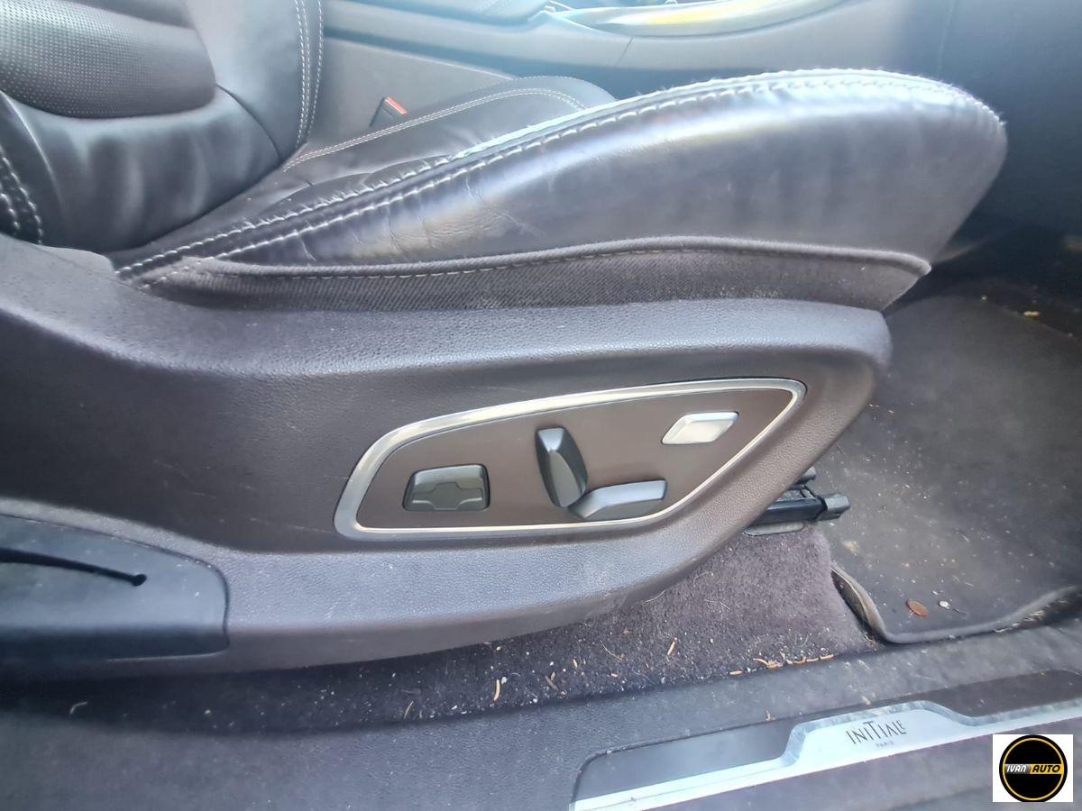 RENAULT Espace dCi 160 CV EDC Energy Init. Paris