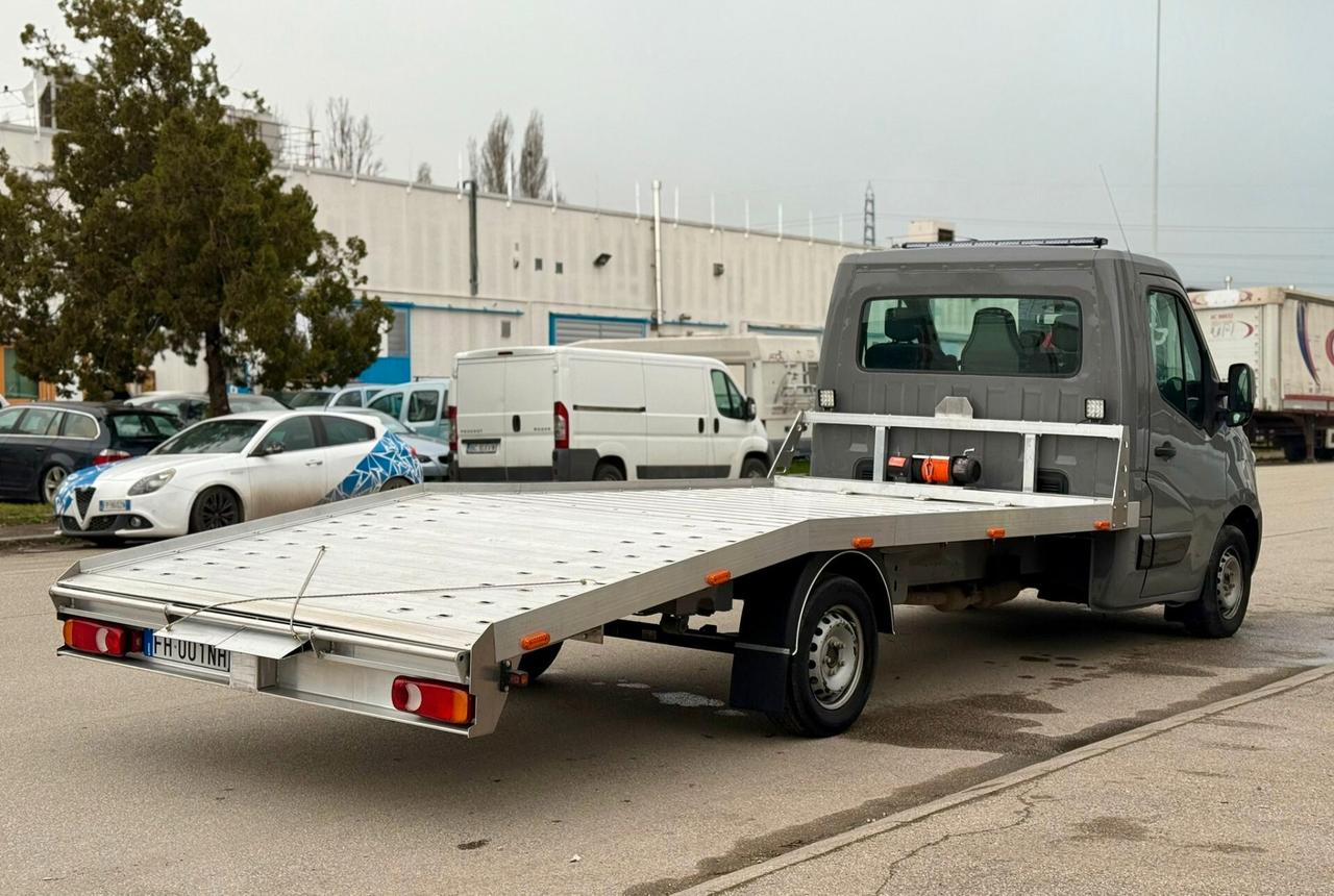 Carroattrezzi Renault Master 2.3 136cv 2017