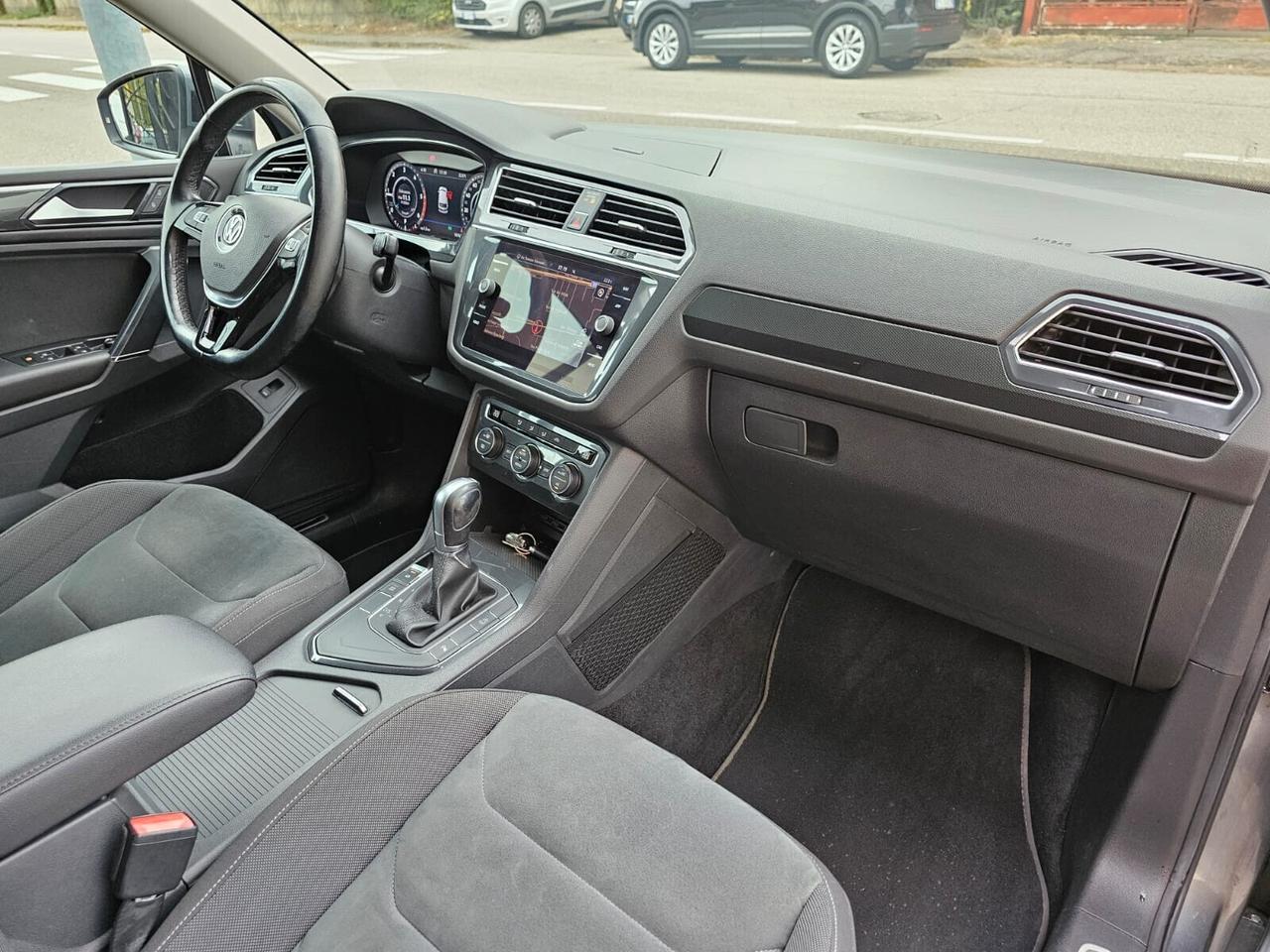 Volkswagen Tiguan Allspace 2.0 TDI 150cv DSG*Navi*Cockpit*Bi-Xeno*
