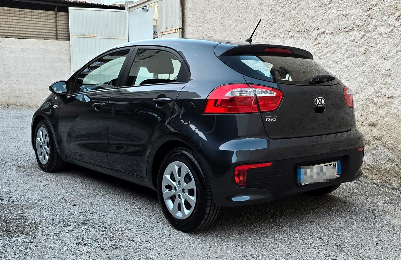 Kia Rio Cool 1.2 84CV 5 porte