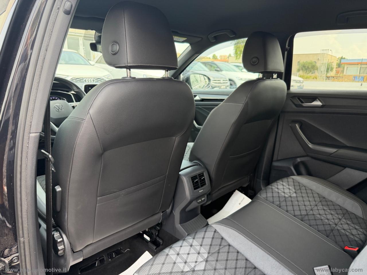 VOLKSWAGEN T-Roc 2.0TDI R-LINE Full Led Navi Pelle Iq-Light Matrix