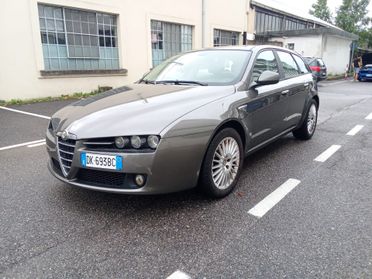Alfa Romeo 159 2.2 JTS 16V Sportwagon Exclusive