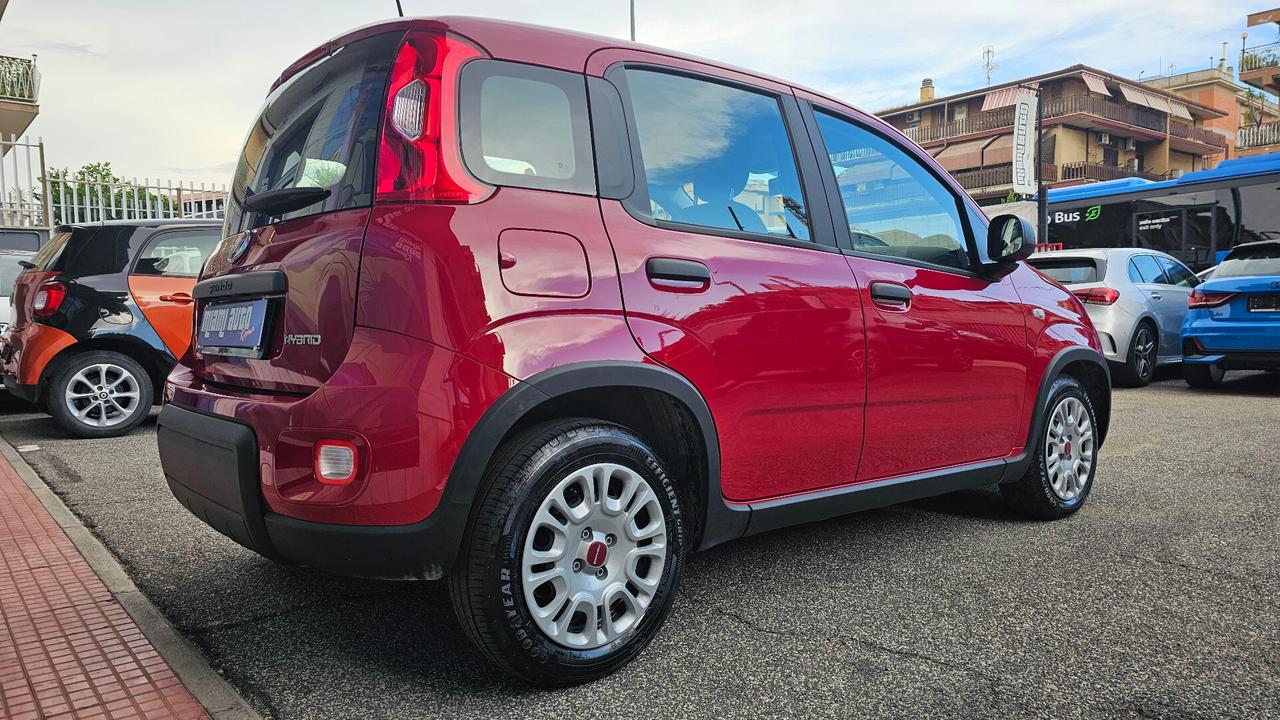 Fiat Panda 1.0 FireFly S&S Hybrid UNIPRO TAGL UFF NEOPAT OK