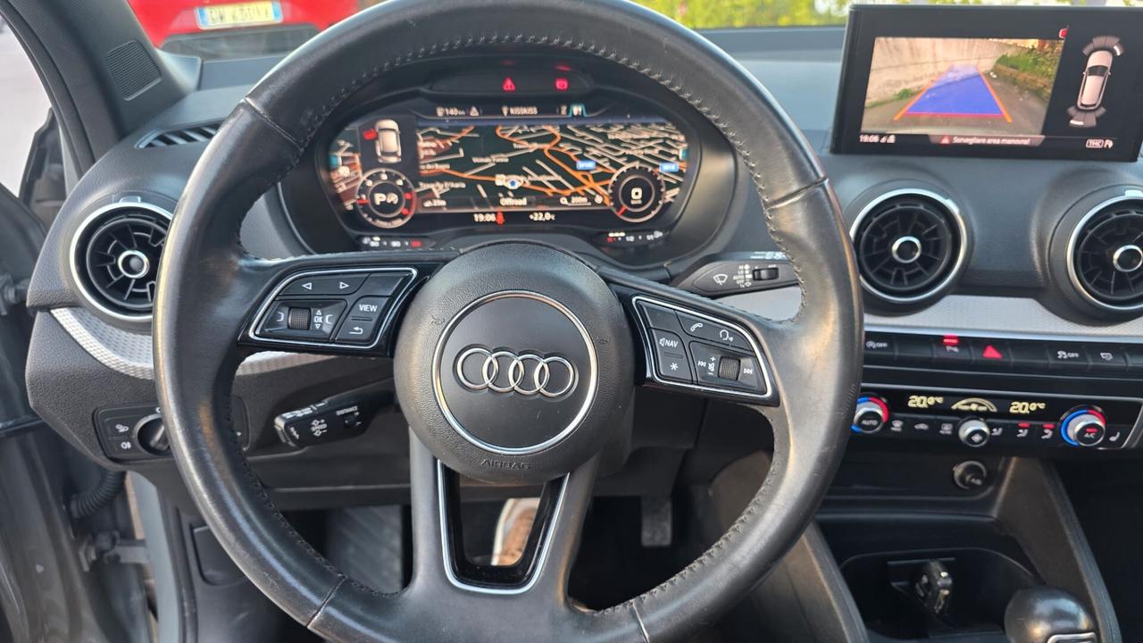 Audi Q2 30 TDI S tronic s-line Tetto