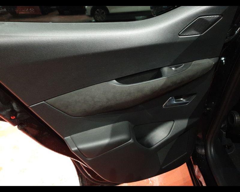 DS DS3 Crossback PureTech 130 aut. Performance Line