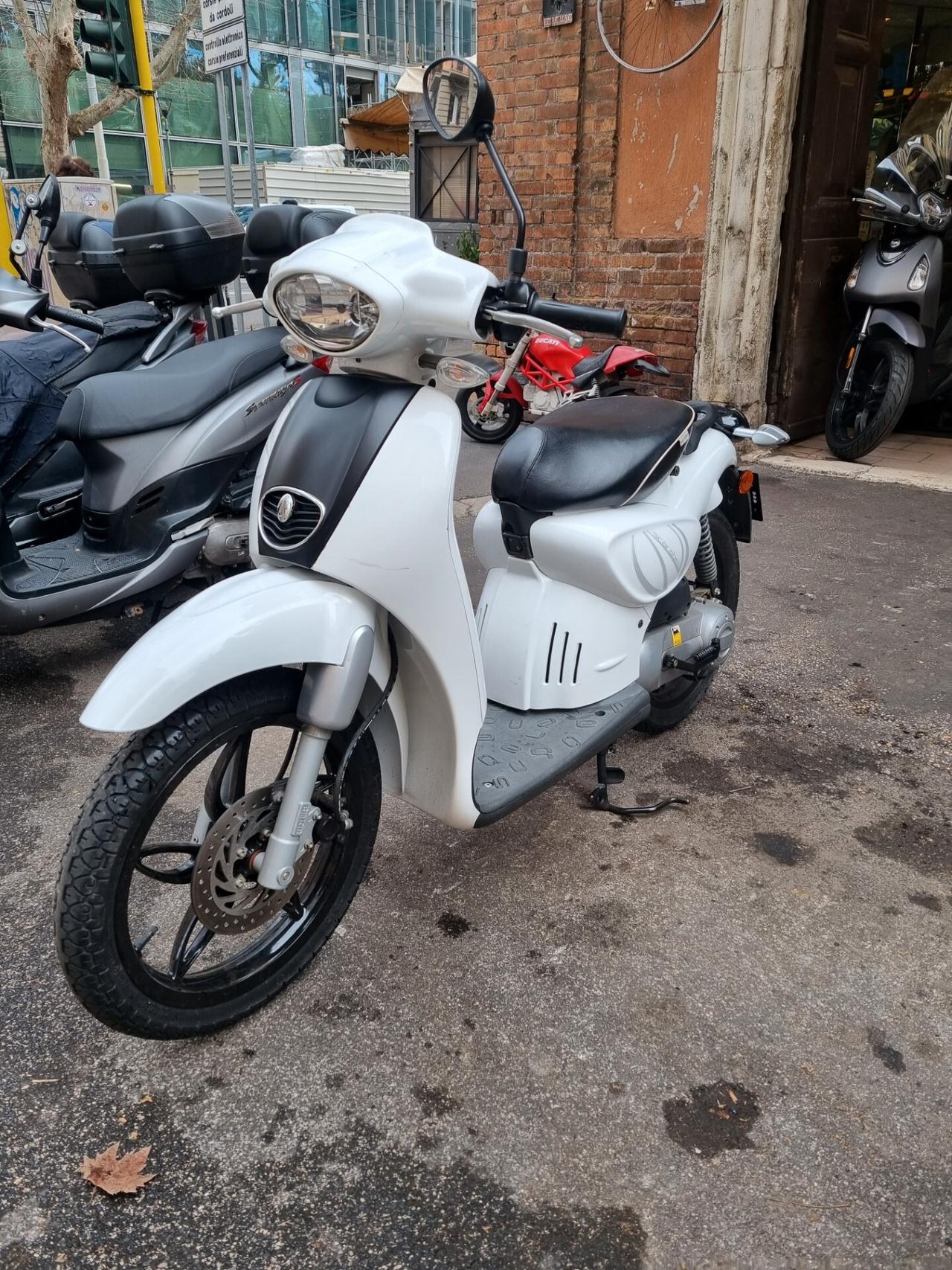 Aprilia Scarabeo 50cc 2T Unipro