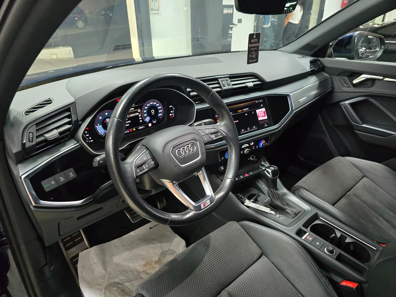 Audi Q3 SPB 40 TDI quattro S tronic S line edition