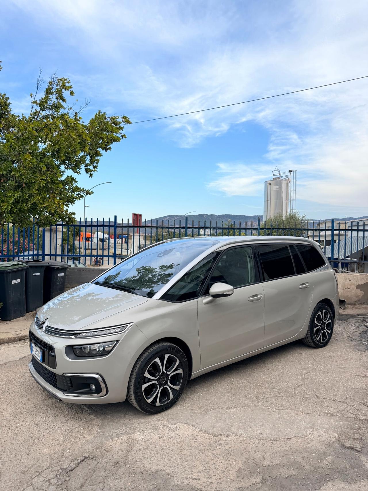 CITROEN GRAND C4 SPACETOURER SHINE 131.000 KM 7 POSTI