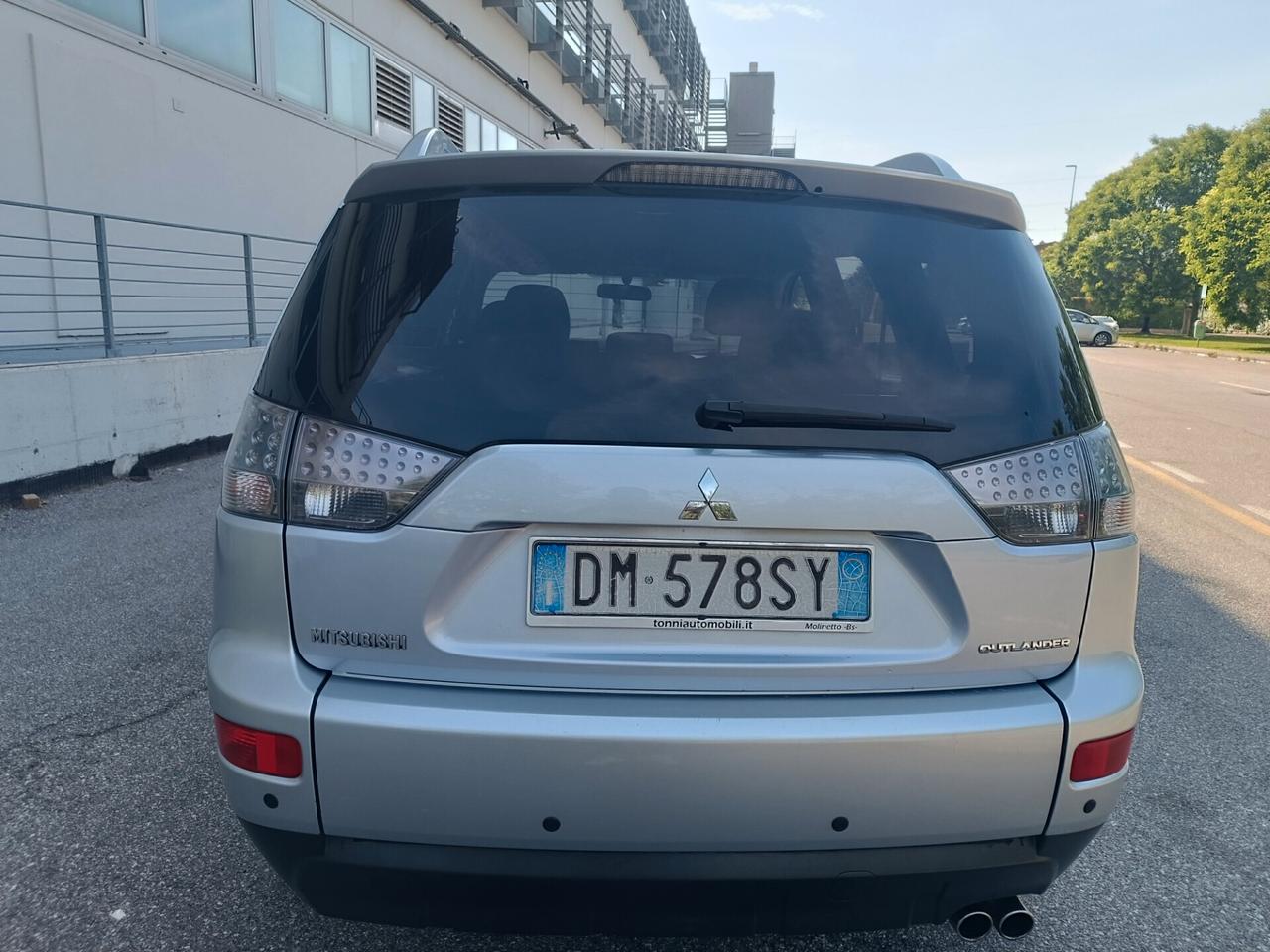 Mitsubishi Outlander 2.0 diesel 7 posti