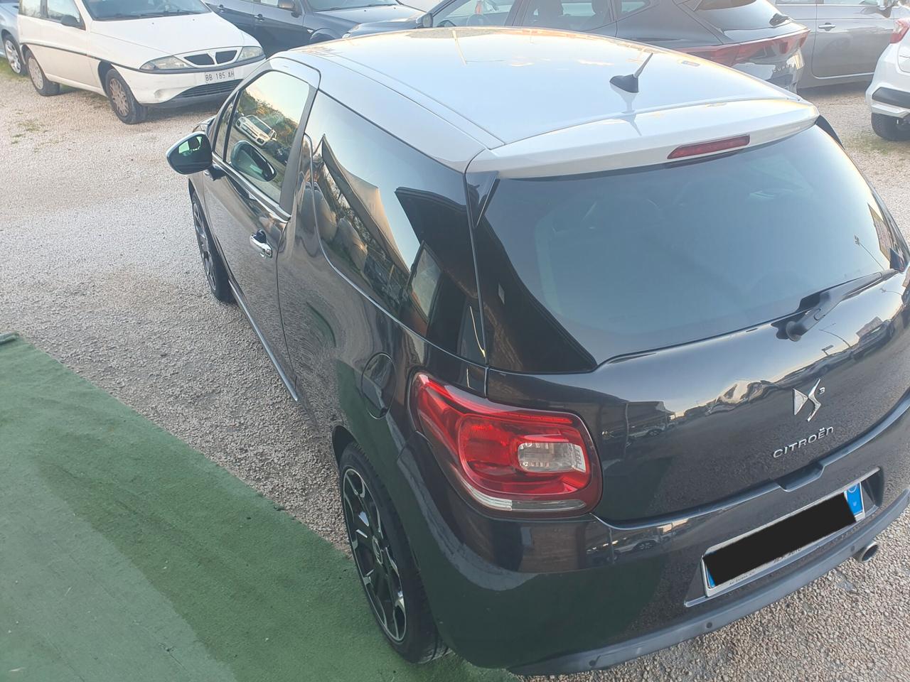 Ds DS3 3 1.4 HDi 70 Just Black