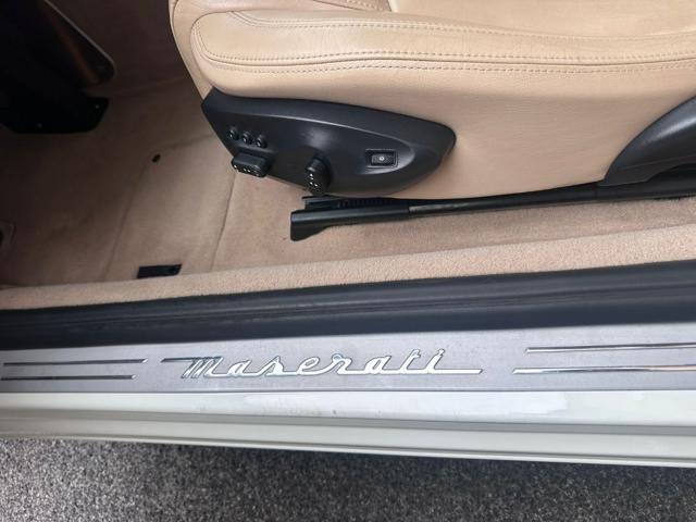 MASERATI GranCabrio 4.7 V8-Full Optional
