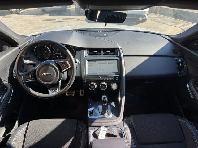 JAGUAR E-Pace 2.0D 150 CV AWD aut. R-Dynamic HSE